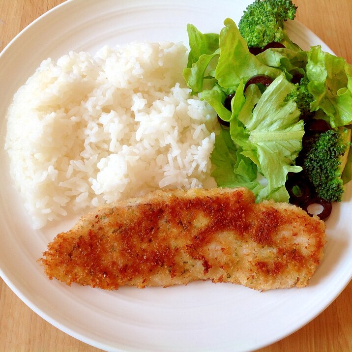 シマアジの香草パン粉焼きプレート レシピ 作り方 By Findus 楽天レシピ シマアジの香草パン粉焼きプレート レシピ 作り方 By Findus 楽天レシピ